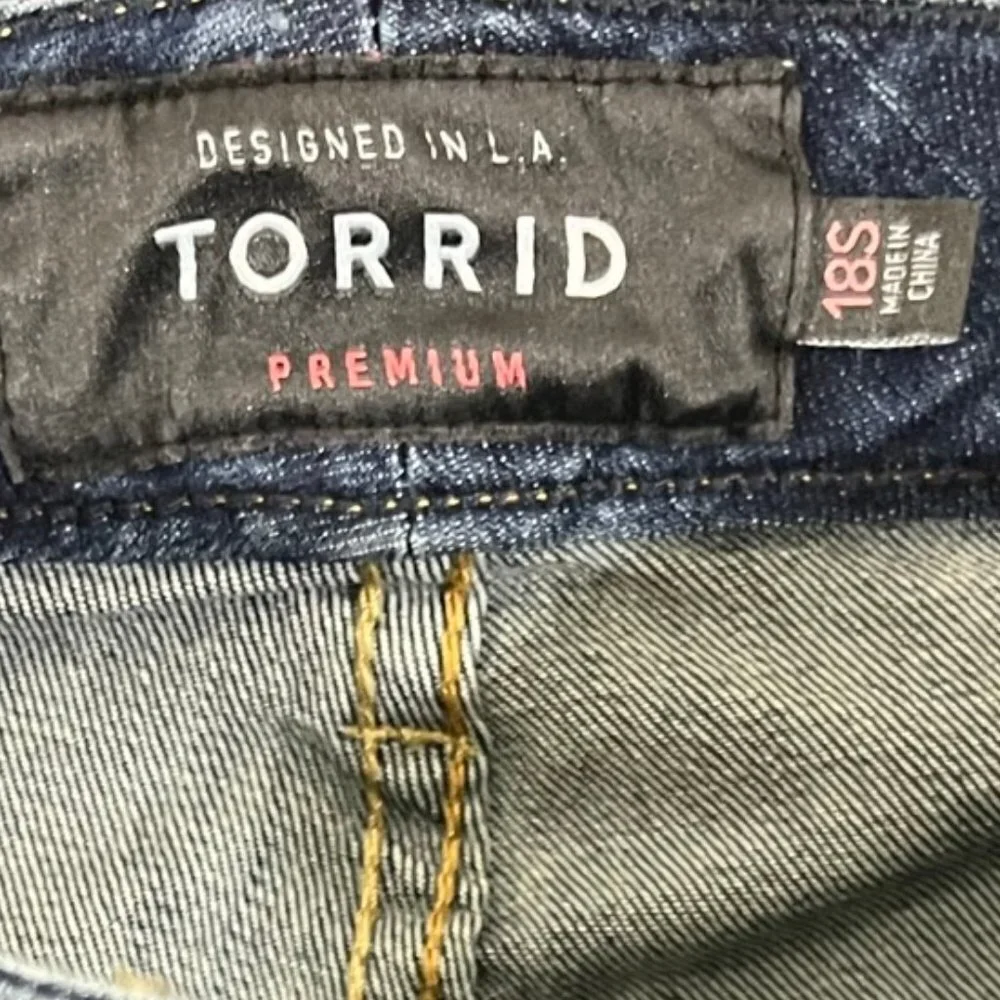 NWOT Torrid Plus Size Dark Wash Slim Boot Cut Jeans Size 18 Style 11426225